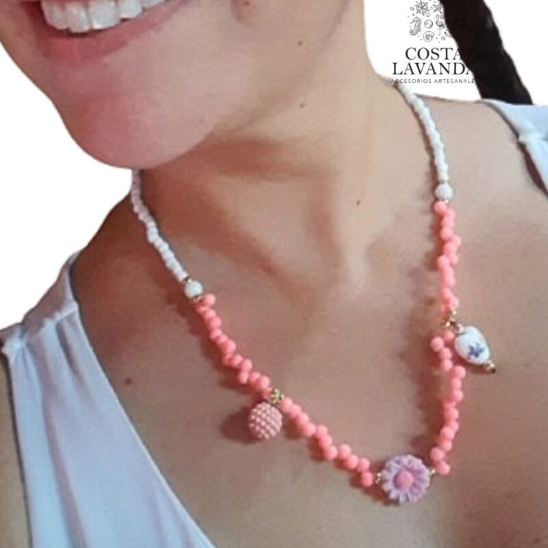 Matinée blanco, rosa, margarita