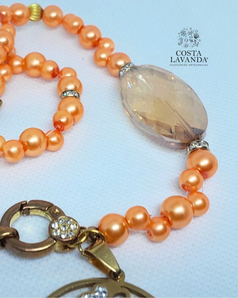 Matinée naranja, dorado y árbol de la vida