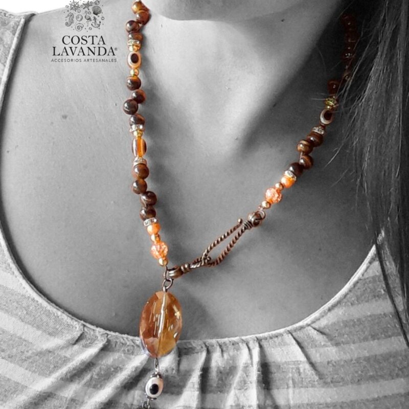 Juego de matinée y aretes naranja, dorado y mano de Fátima